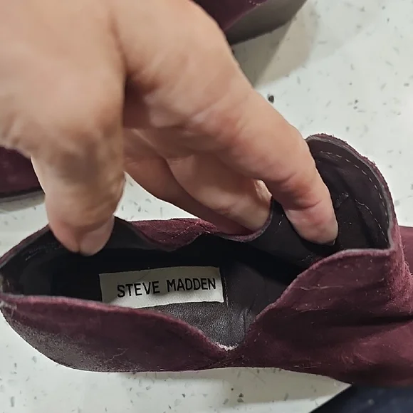 Steve Madden Women's Dark Red Ankle Booties - Picture 5 of 6